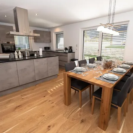 Reiter Bei Kitzbuehel *